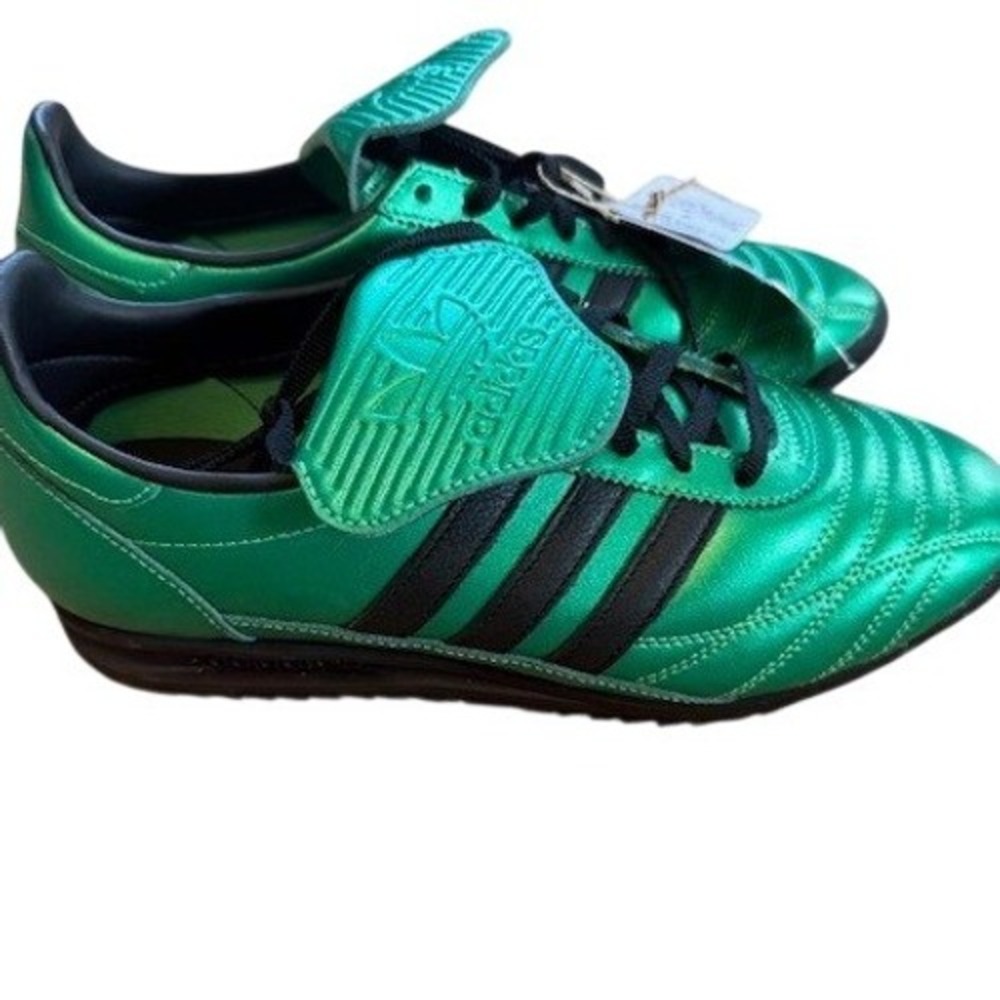 Adidas Green Metallic Samba‎ Classic Soccer Cleats Women's 9